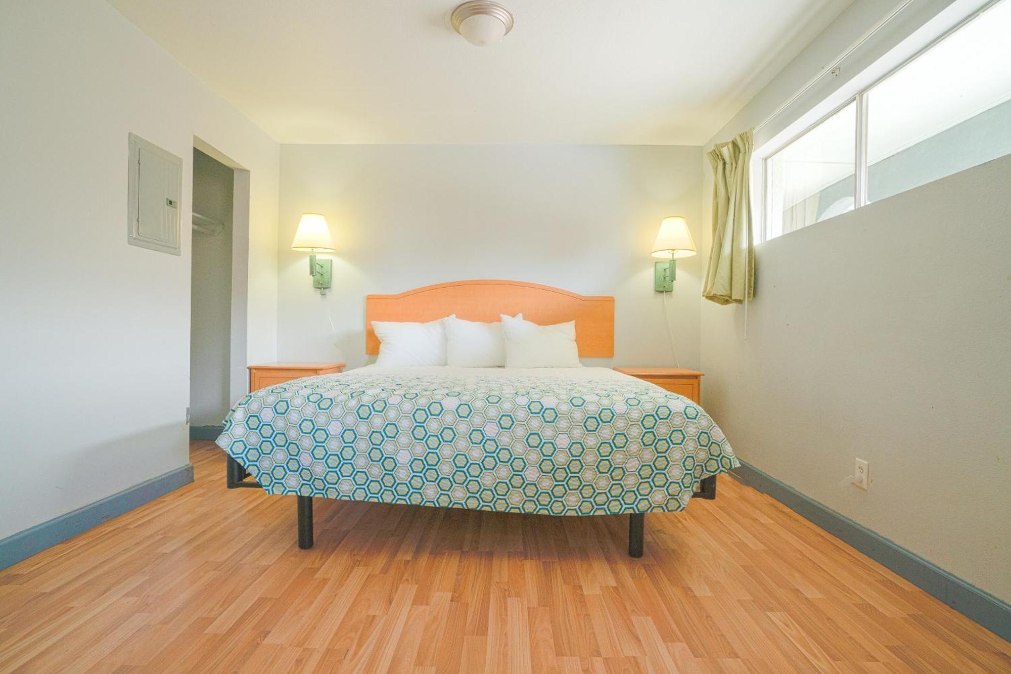 Oyo Hotel 미들랜드 외부 사진